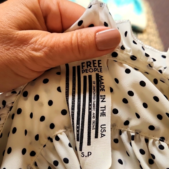 *EUC* VTG Free People Womens Polka Dot Blouse. Sz S.P - Picture 2 of 14